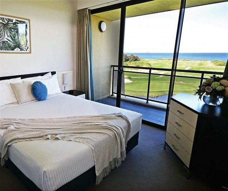 Best Wollongong Holiday Houses OnHolidays
