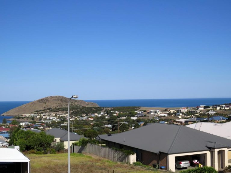 Best Victor Harbour Holiday Houses OnHolidays